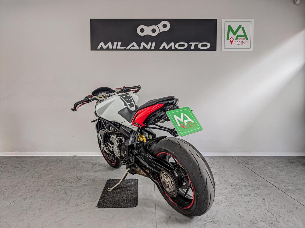 MV Agusta Brutale 800 (2012 - 15) (5)