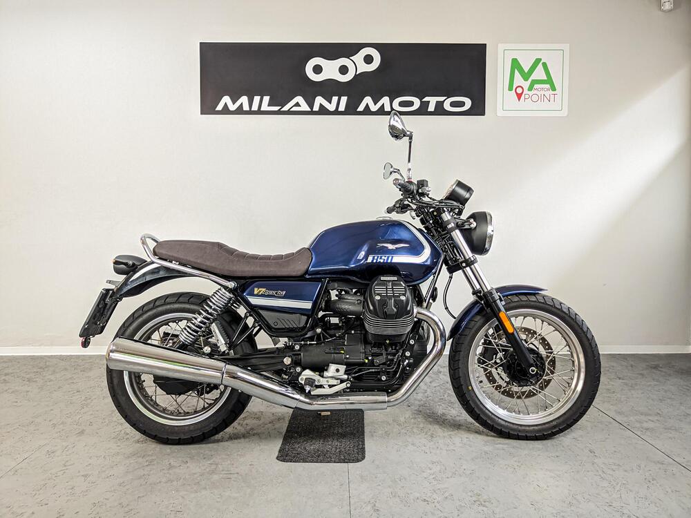 Moto Guzzi V7 Special (2021 - 24)