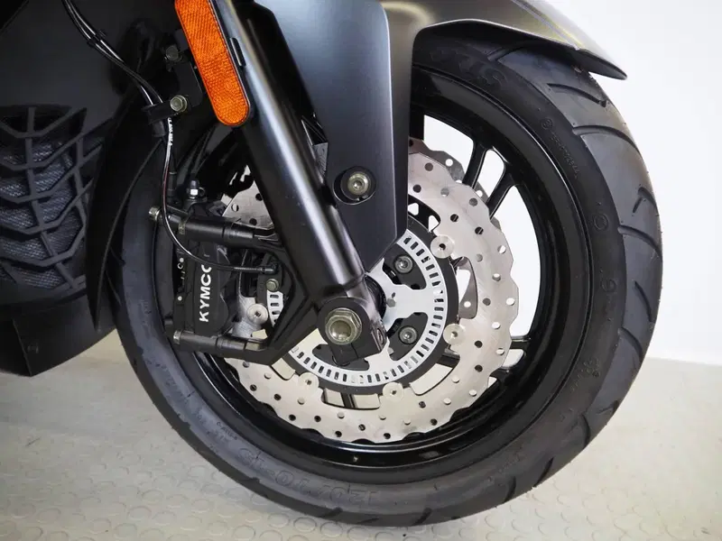 Kymco Xciting VS 400i (2023 - 26) (6)