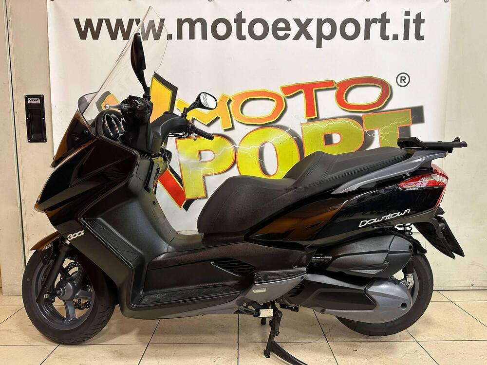 Kymco Downtown 300i ABS (2009 - 17) (4)