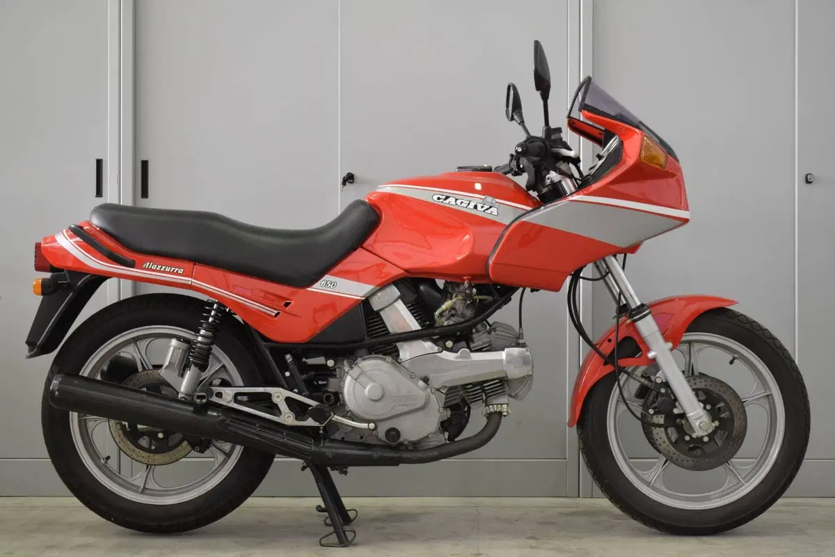 Cagiva Alazzurra 650