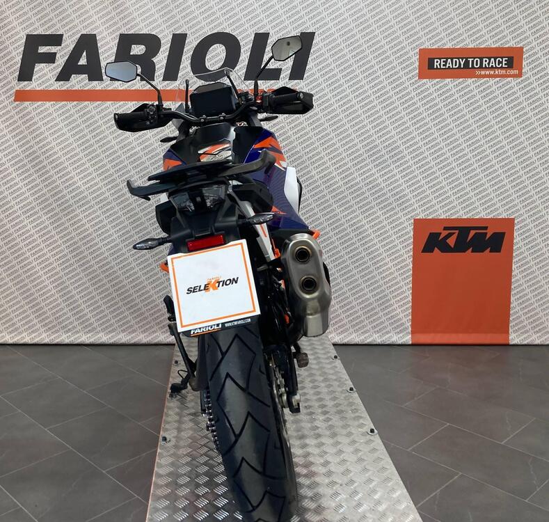 KTM 1290 Super Adventure R (2021) (4)