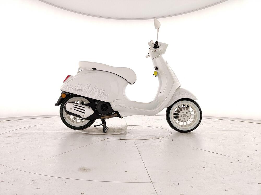 Vespa Sprint 125 Justin Bieber (2022 - 24) (5)