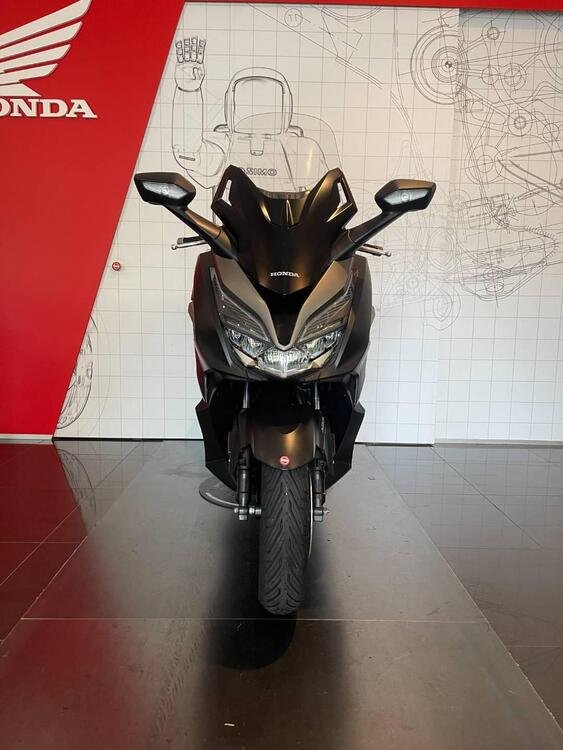 Honda Forza 350 (2022) (3)
