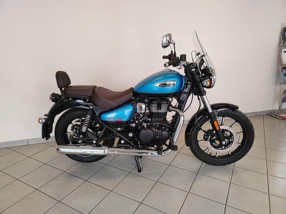 Royal Enfield Meteor 350 Supernova (2021 - 24) (2)