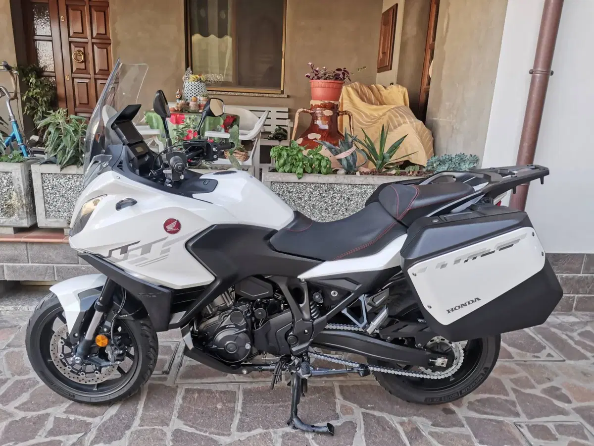 Honda NT 1100 DCT (2022 - 24) (2)
