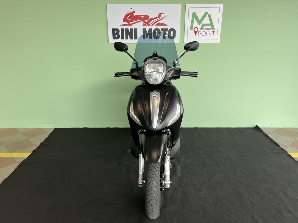 Piaggio Beverly 300 i.e. ABS-ASR (2016 - 20) (3)