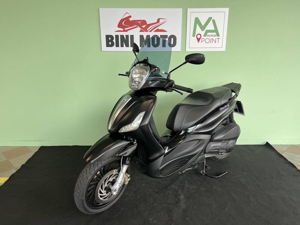 Piaggio Beverly 300 i.e. ABS-ASR (2016 - 20) (4)