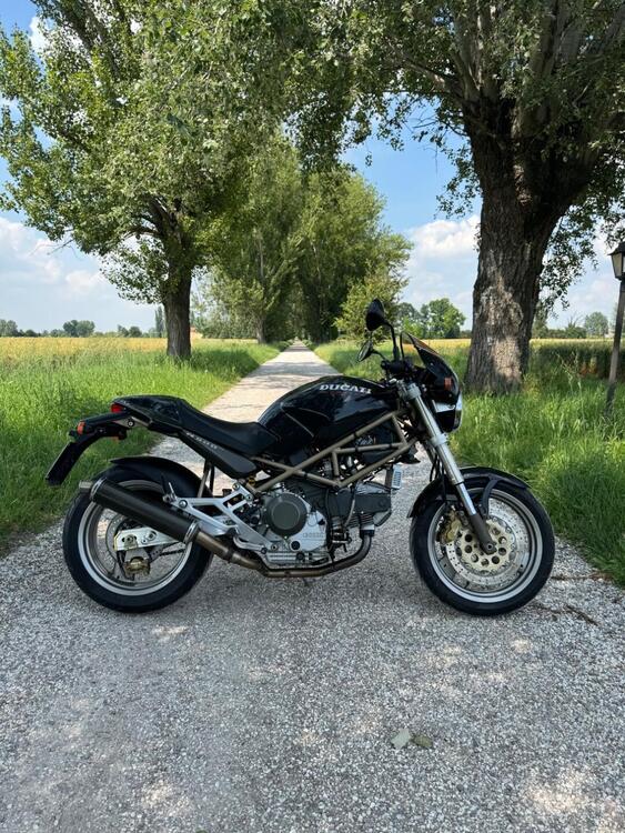 Ducati Monster 900 (1997 - 98) (2)