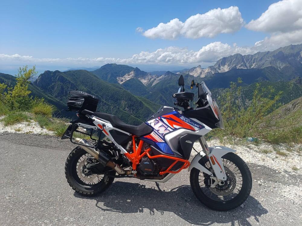 KTM 1290 Super Adventure R (2021)