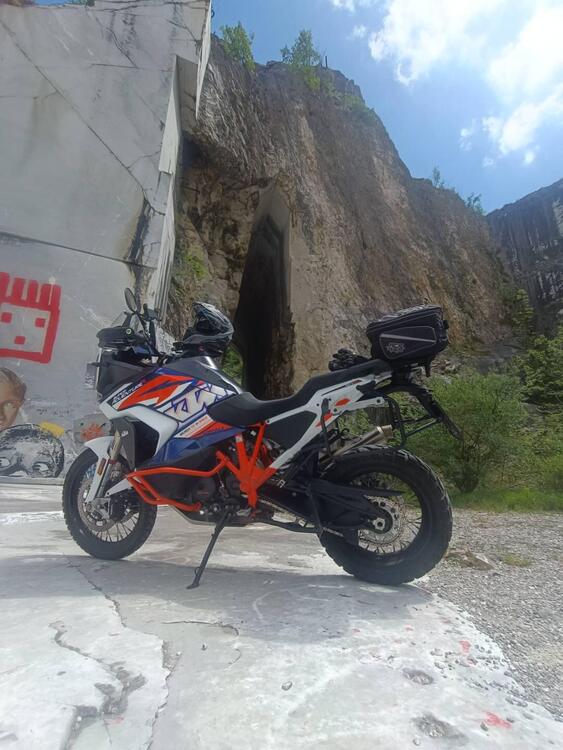 KTM 1290 Super Adventure R (2021) (2)