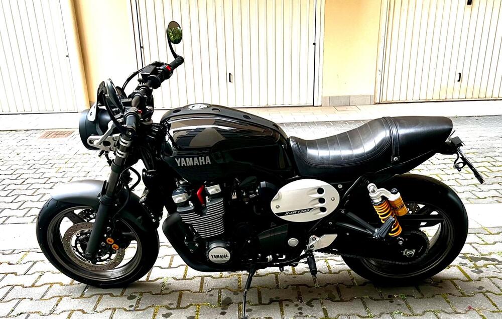 Yamaha XJR 1300 (2015 - 17) (2)