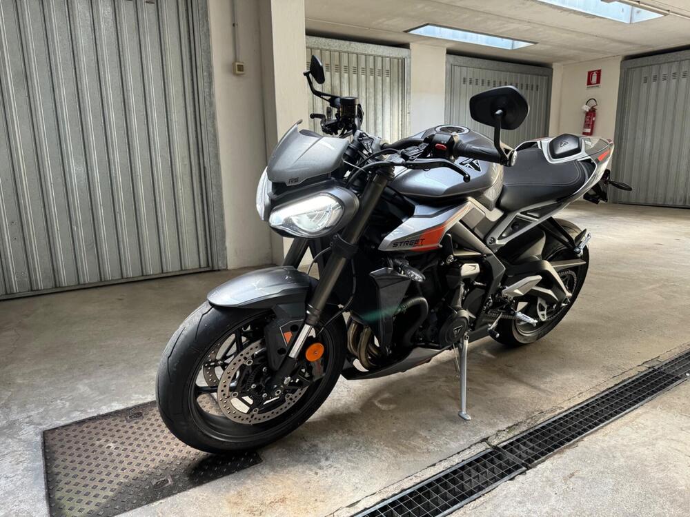 Triumph Street Triple 765 RS (2023 - 24)