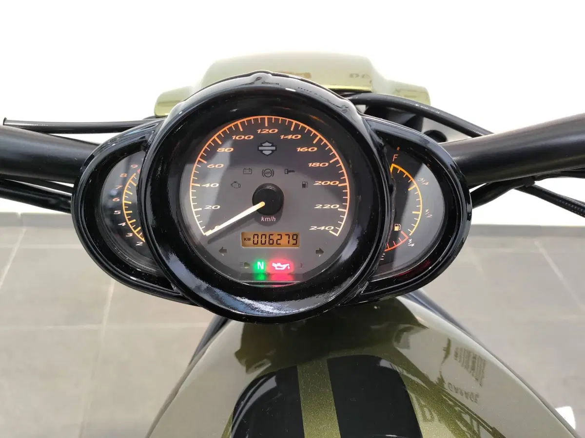 Harley-Davidson 1250 Night Rod Special (2008 - 17) - VRSCDX (10)