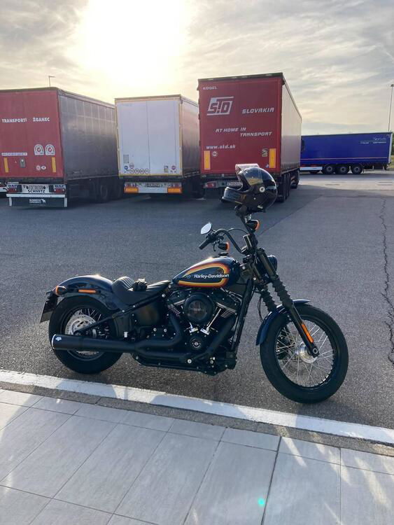 Harley-Davidson 107 Street Bob (2018 - 20) - FXBB (3)