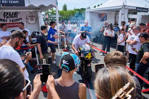 Aprilia All Stars 2024: la festa a Misano è stata uno spettacolo unico. Ecco com'è andata [GALLERY] (7)