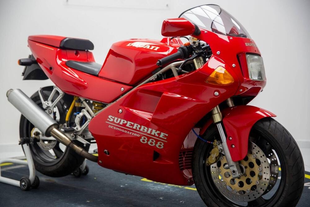 Ducati 888 Biposto (1992 - 94) (2)