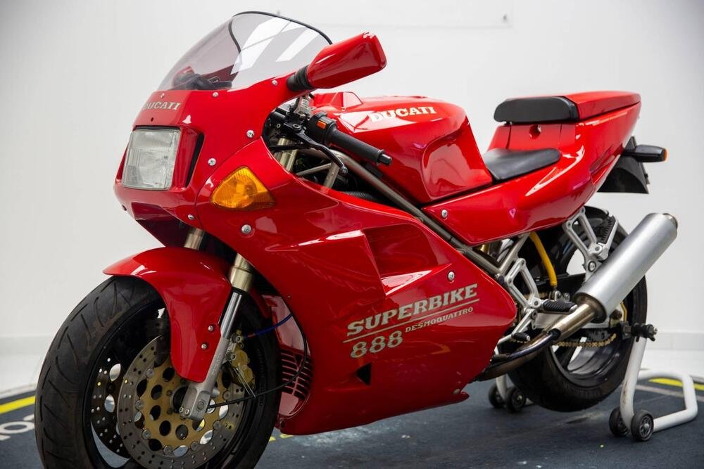 Ducati 888 Biposto (1992 - 94) (3)
