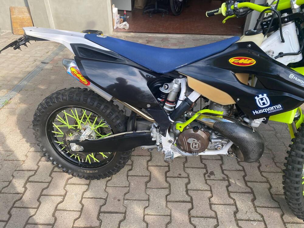 Husqvarna TE 250 (2016) (2)