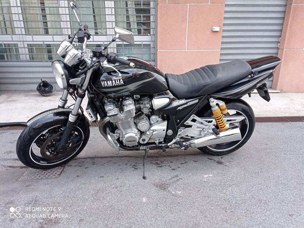 Yamaha XJR 1300 (1999 - 02)