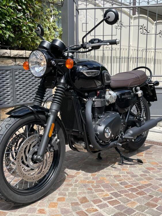 Triumph Bonneville T120 (2016 - 20) (4)