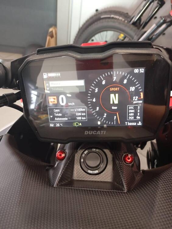 Ducati Diavel V4 (2023 - 24) (5)