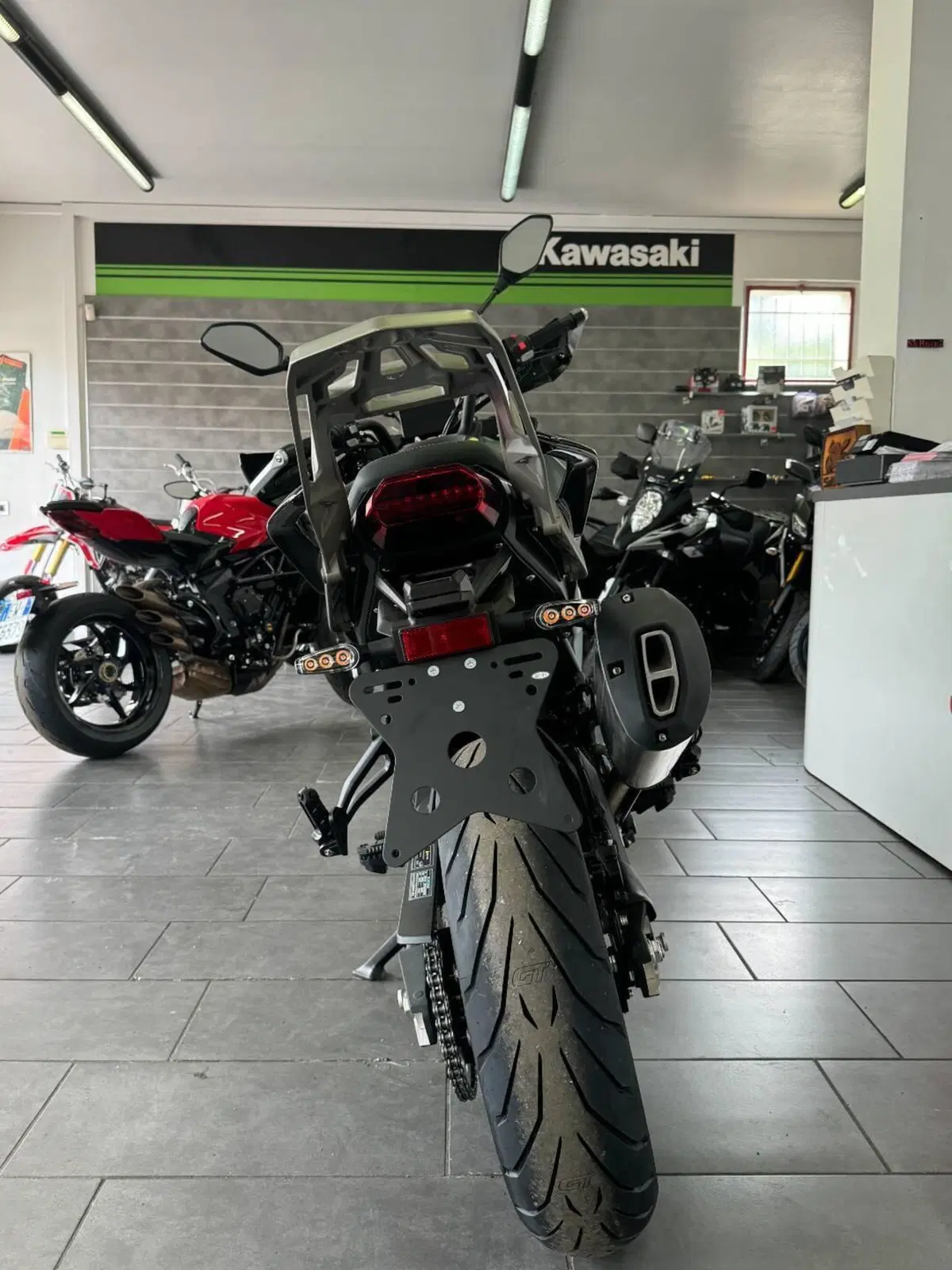 Benelli TRK 702 (2023 - 25) (3)