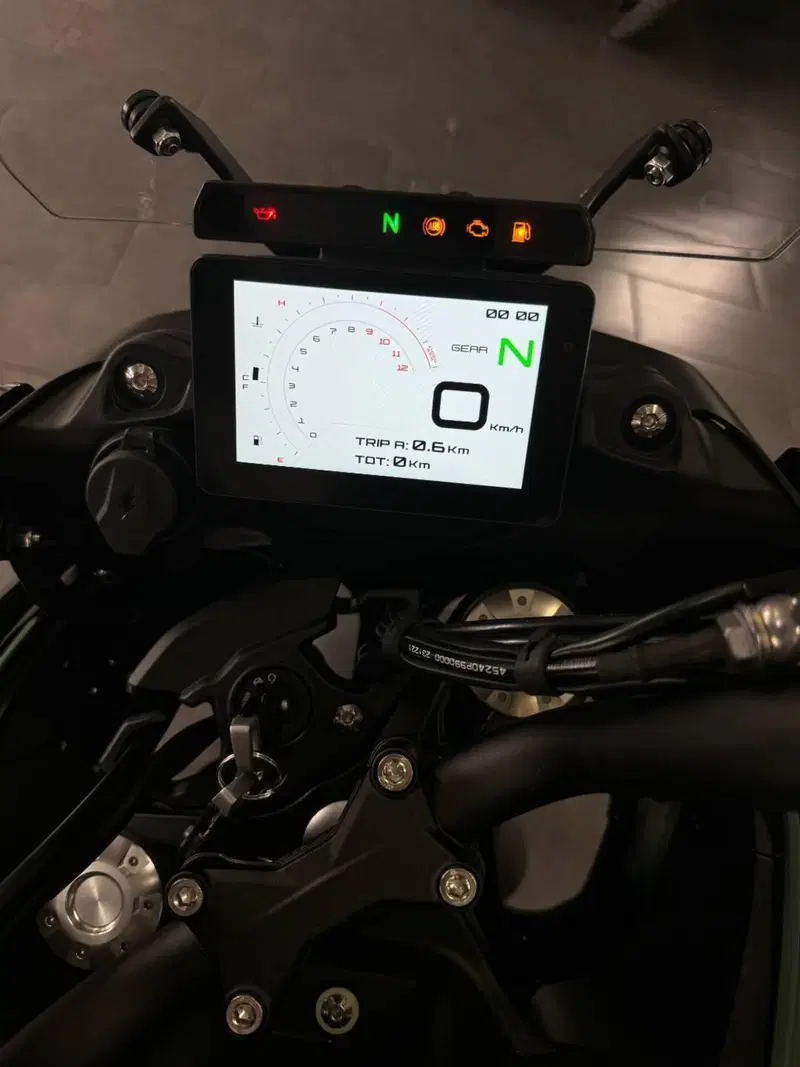 Benelli TRK 702 (2023 - 25) (8)