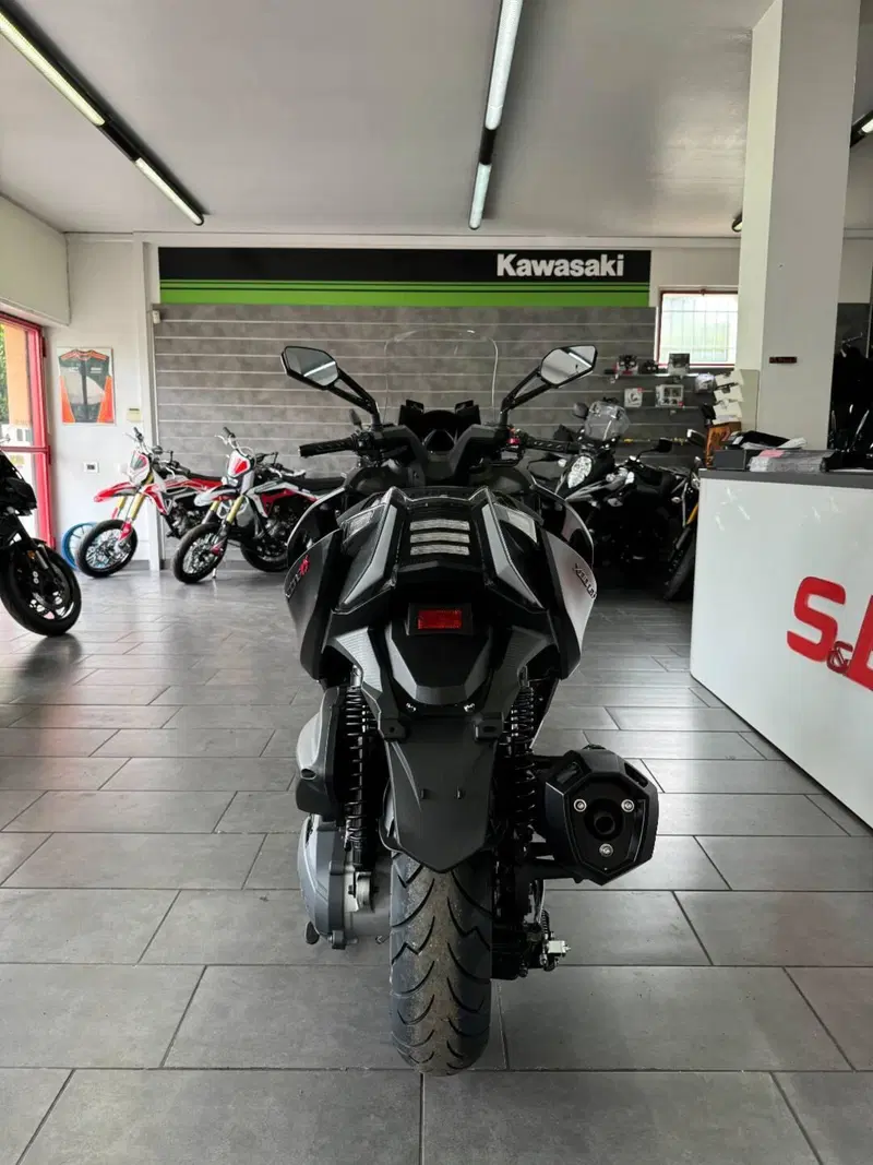 Kymco Xciting VS 400i (2023 - 26) (3)