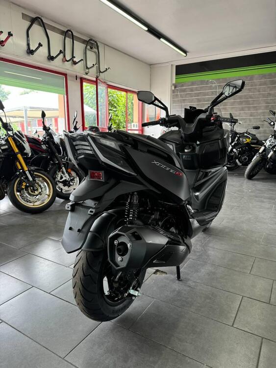 Kymco Xciting VS 400i (2023 - 24) (4)