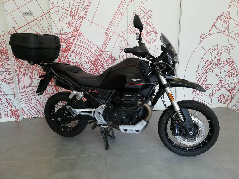 Moto Guzzi V85 TT (2021 - 23) (3)