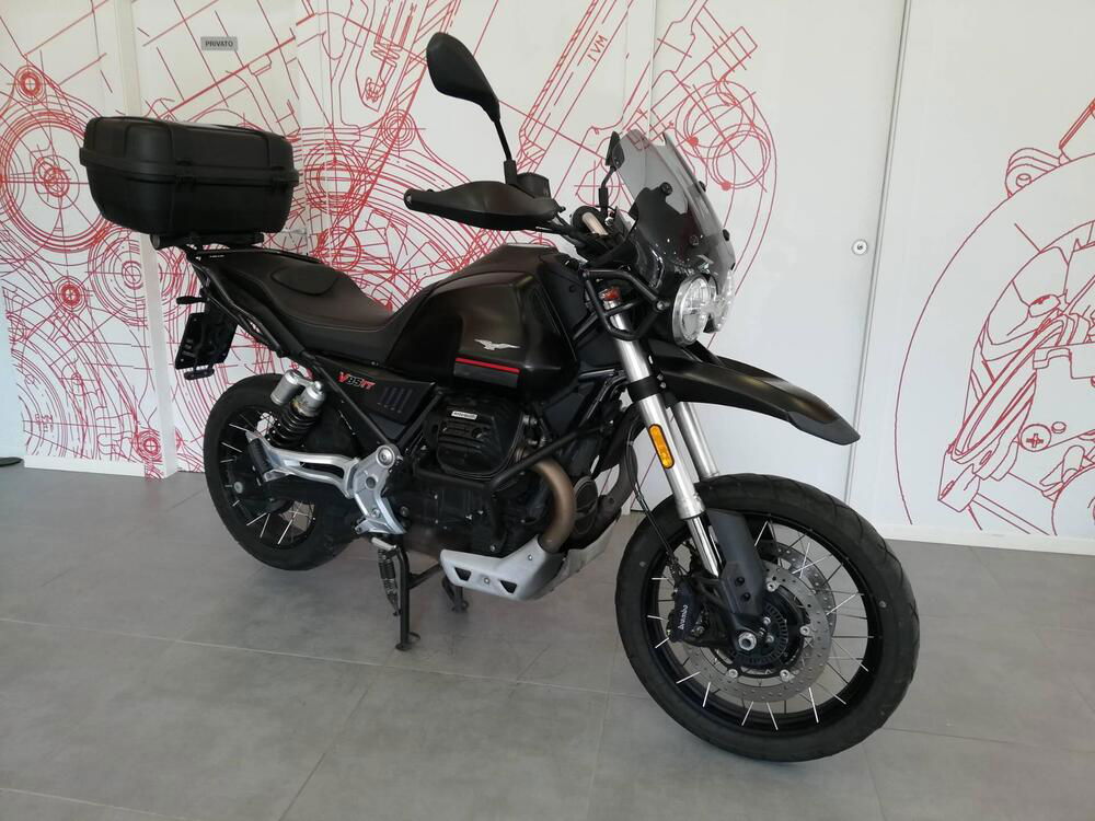 Moto Guzzi V85 TT (2021 - 23) (4)