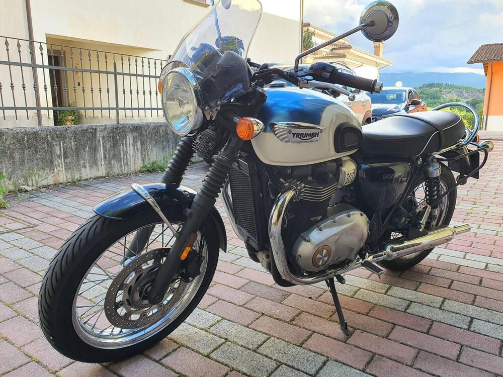 Triumph Bonneville T100 (2017 - 20) (4)