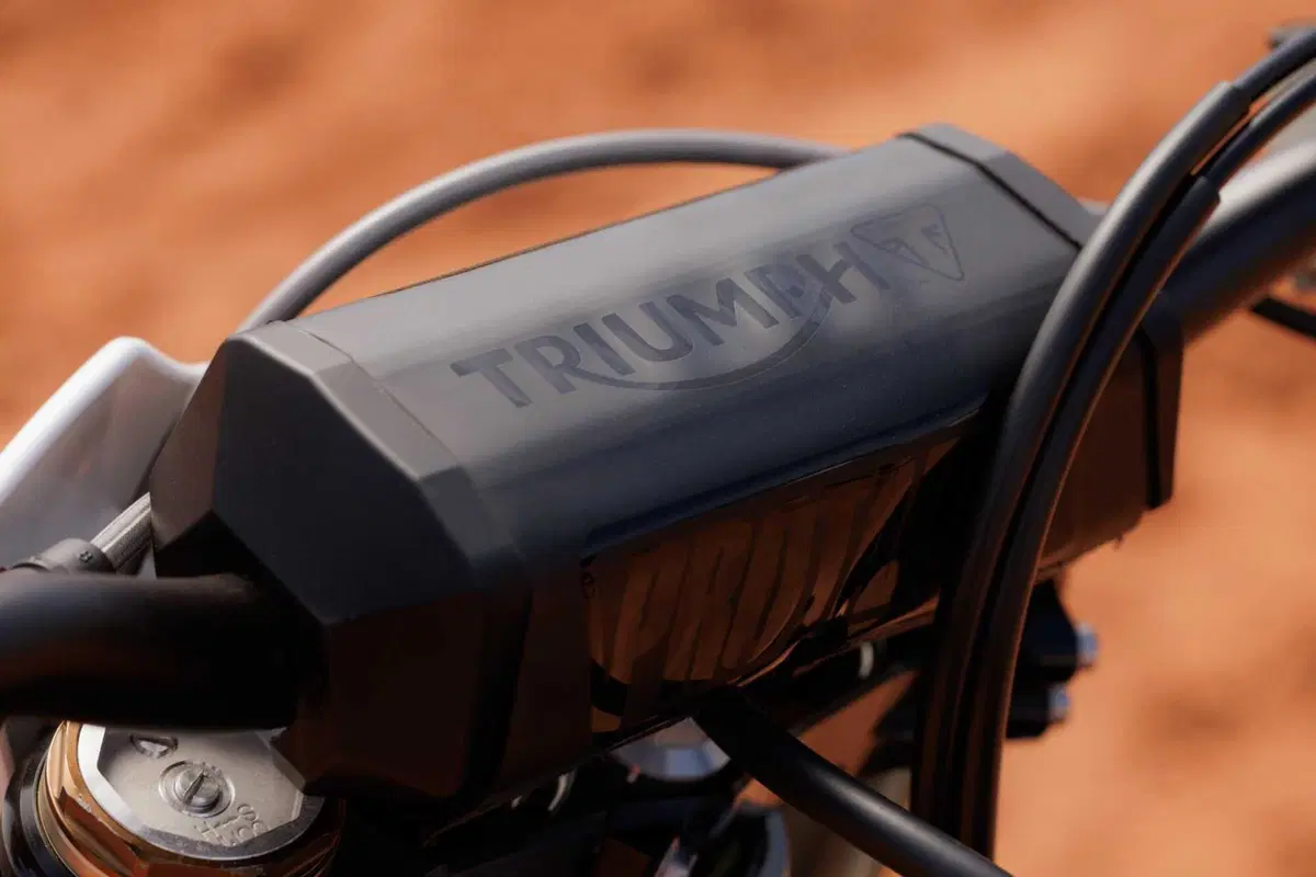 La Triumph TF 250-X arriva finalmente nelle concessionarie: ecco dove trovarla, anche online! [GALLERY] (10)