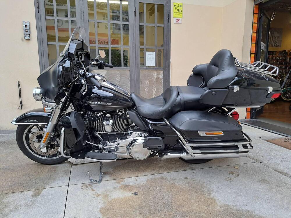 Harley-Davidson 107 Electra Glide Ultra Limited (2017 - 18) - FLHTK (2)