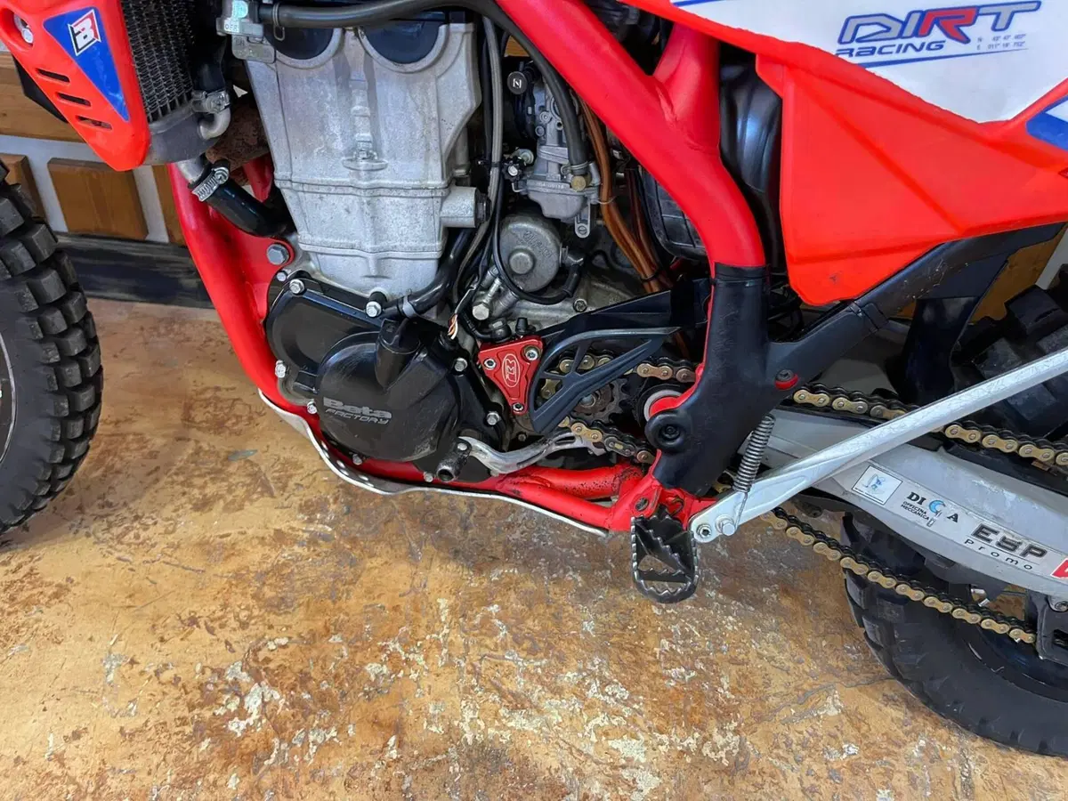 Betamotor RR 400 4T Enduro (2013) (12)