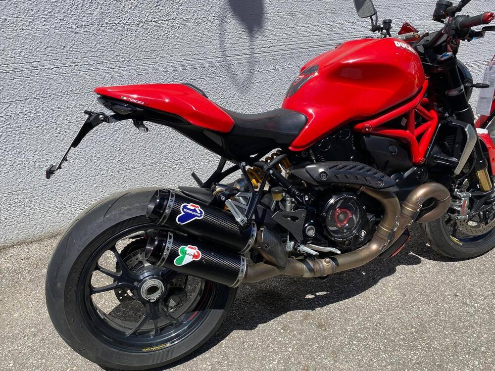 Ducati Monster 1200 R (2016 - 19) (3)