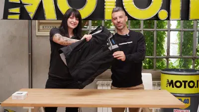 Tucano Urbano: ci siamo fatti spiegare da Marco Melandri perch&eacute; Airscud Flex ti salva la vita! [VIDEO]