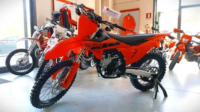 KTM 250 SX-F (2025) nuova