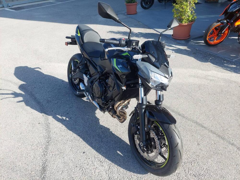 Kawasaki Z 650 (2021 - 24) (3)