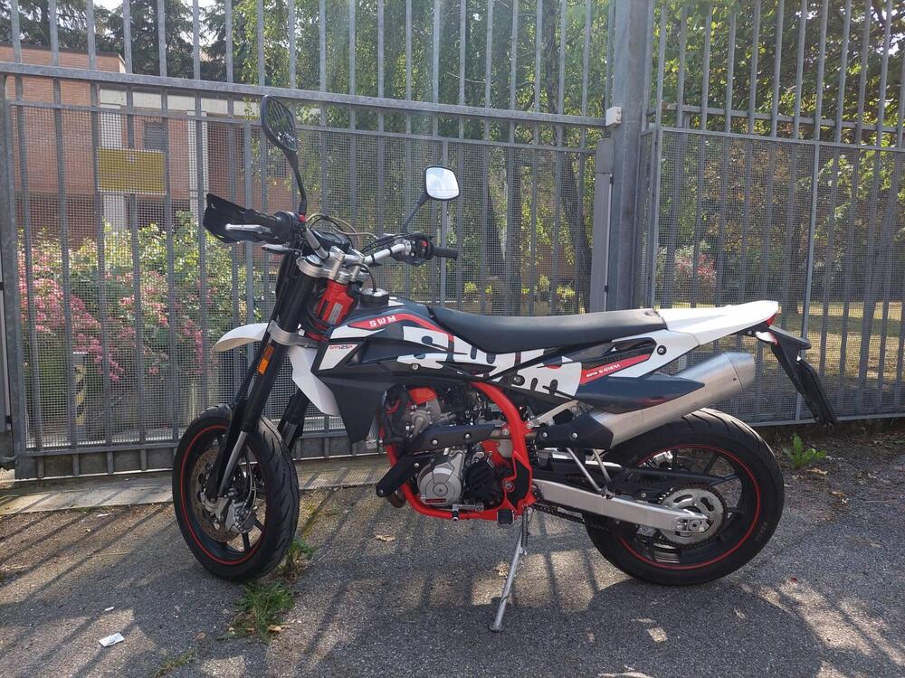 Swm SM 125 R (2016) (5)