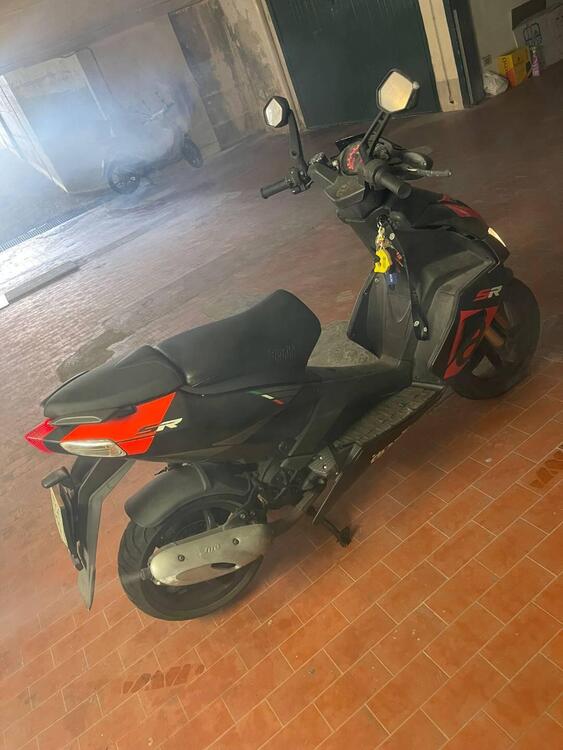 Aprilia SR 50 R (2018 - 20) (3)