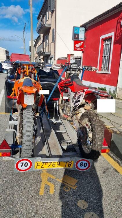 HM CRF 250 X Motard (2005 - 06)  (2)