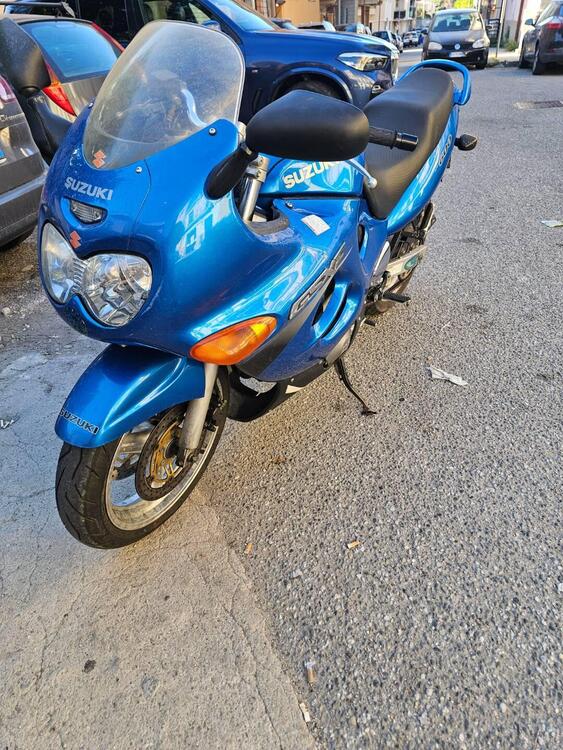 Suzuki Gsx 600 f (3)