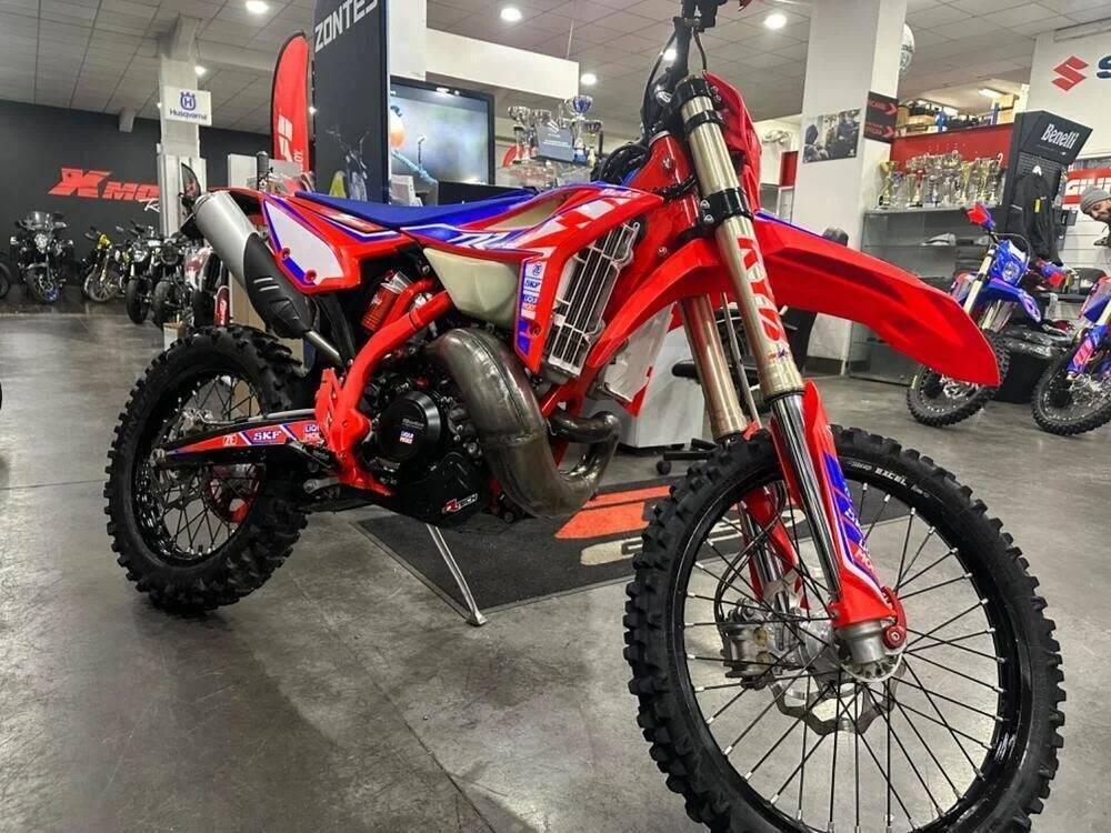 Betamotor RR 250 2T Enduro Racing (2022) (2)