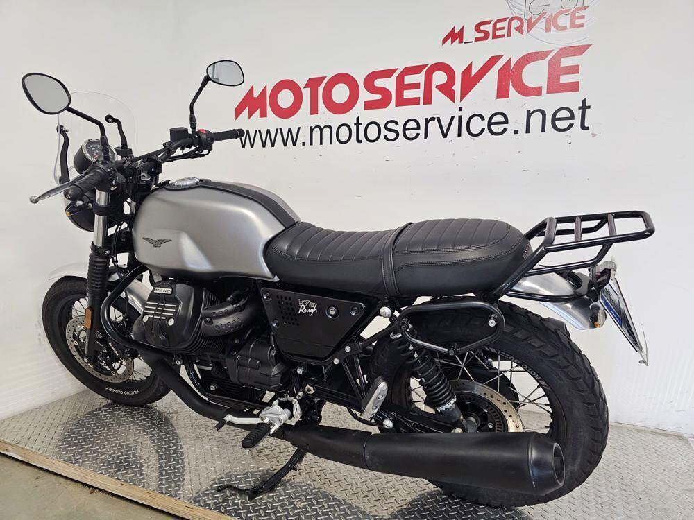 Moto Guzzi V7 III Rough (2018 - 20) (3)