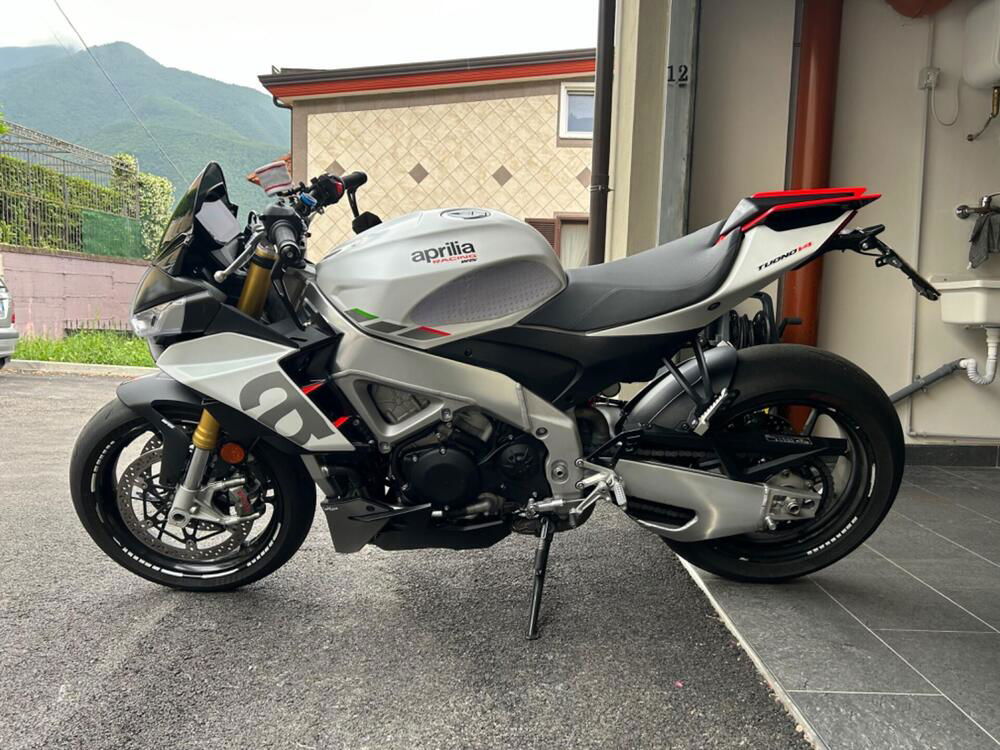 Aprilia Tuono 1100 V4 (2021 - 24) (3)