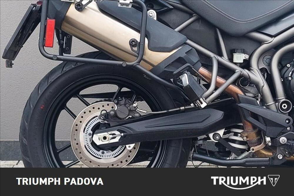 Triumph Tiger 800 XRx (2015 - 17) (2)