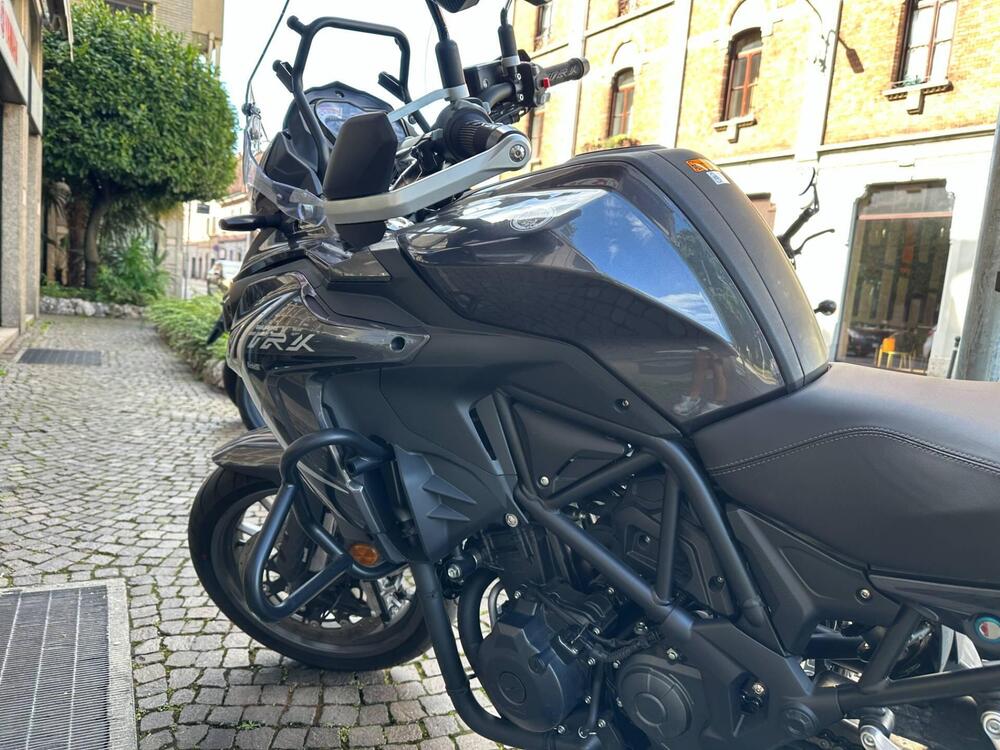 Benelli TRK 502 (2021 - 24) (3)