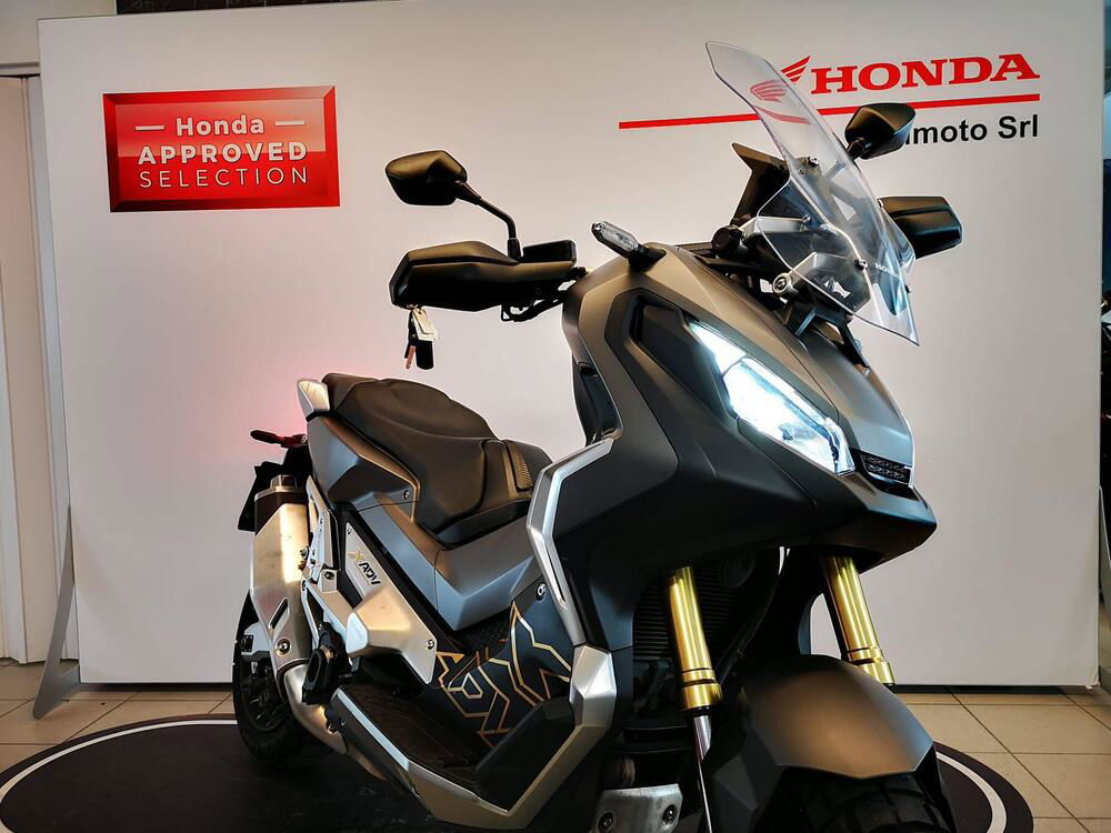 Honda X-ADV 750 (2017) (2)